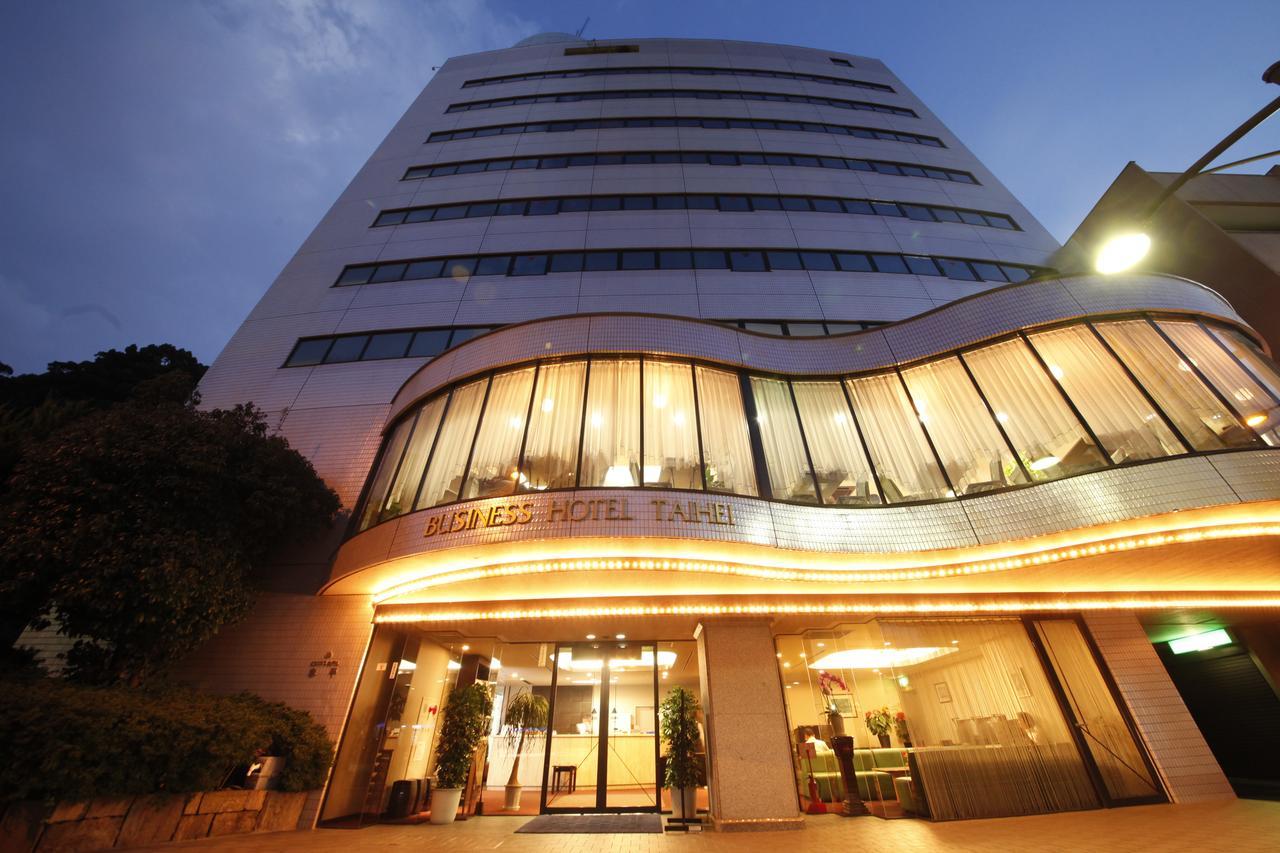โฮเต็ล ทาเฮอิ Hotel มัตสึยามะ ภายนอก รูปภาพ