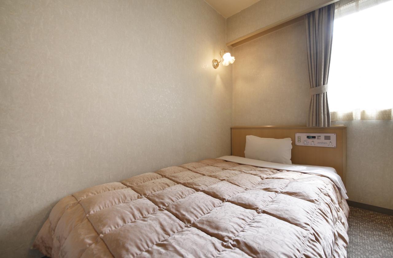 โฮเต็ล ทาเฮอิ Hotel มัตสึยามะ ภายนอก รูปภาพ